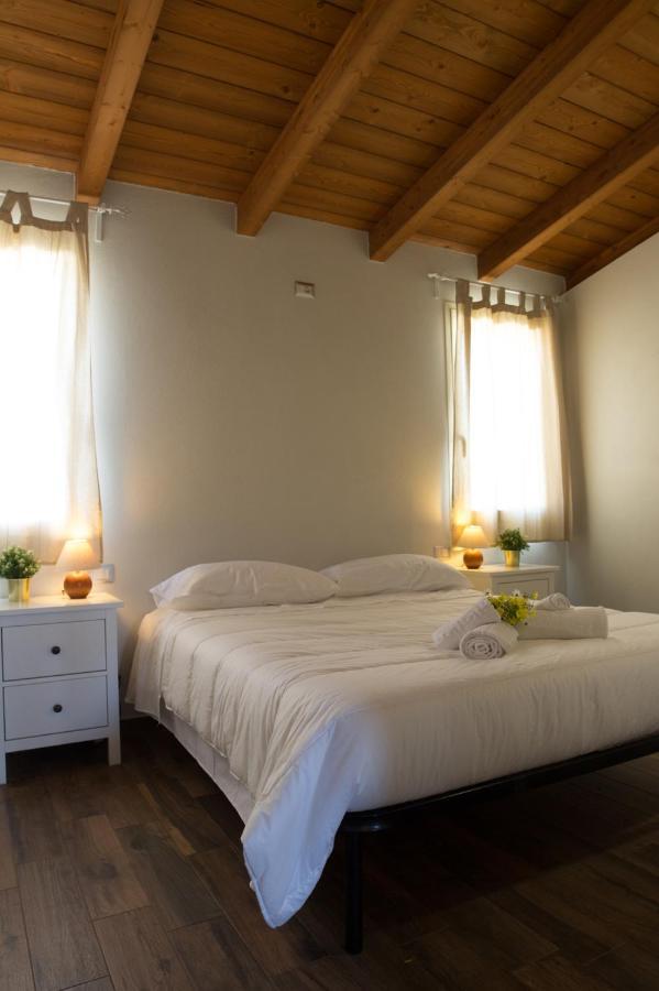 La Casa Dell Olivo Villa Castiadas Eksteriør billede